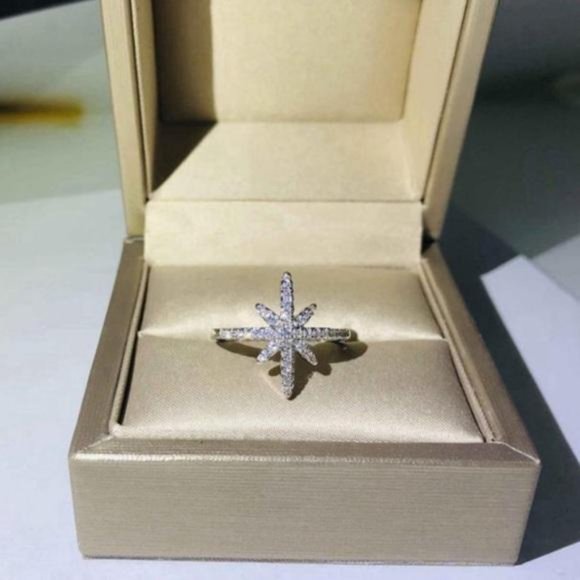 NEW 18K WHITE GOLD DIAMOND SHOOTING STAR RING,CUTE RING, SHINY RING. - Picture 5 of 6